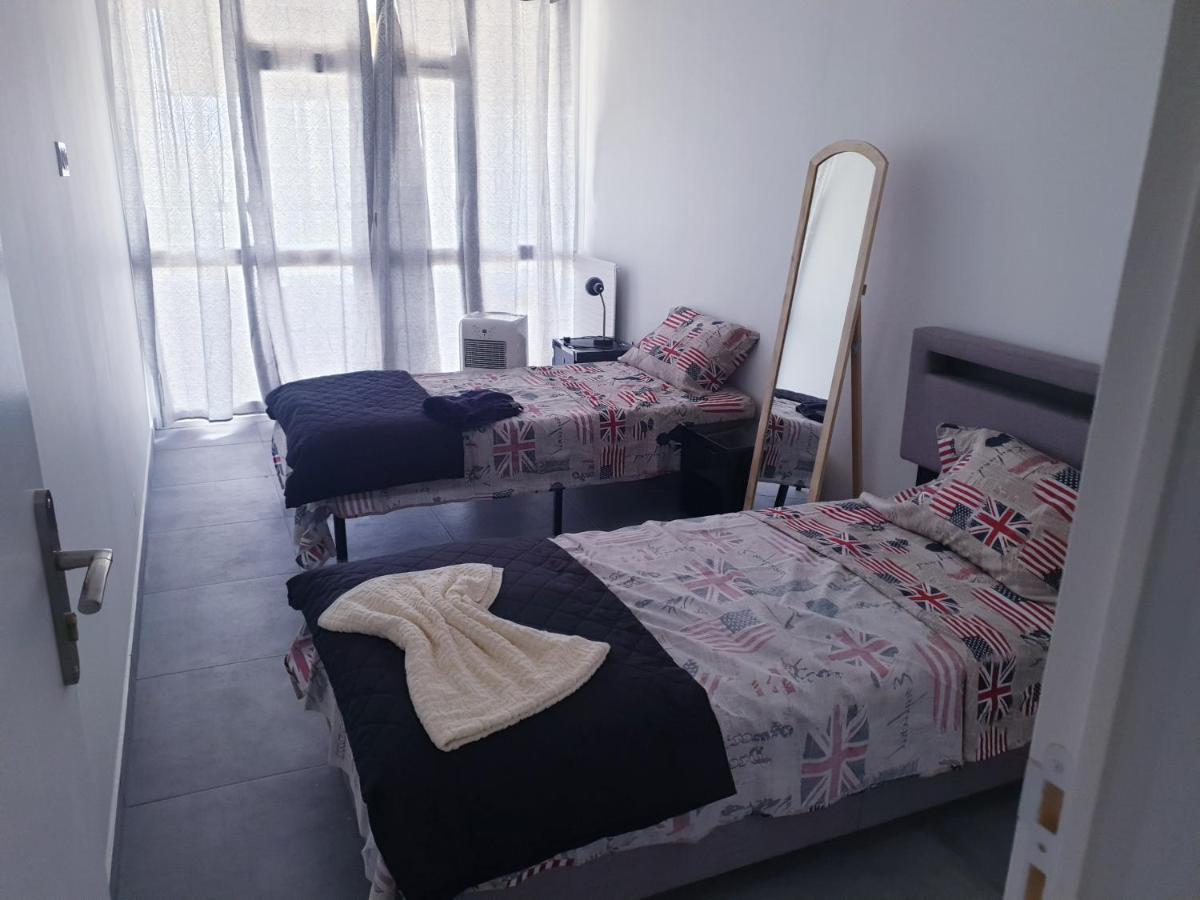 نيس Big Flat Sea Vieuw 95 M2 5 Rooms Near Airport 5 Min Train 3 Min And Tram On Site, Beach 7 Min, 2 Showers And 2 Toilets , Neuf Grand Appartement 95 M2 5 Chambres Proche Aeroport 5 Min Train 3 Min Et Tramway Sur Place, Plage 7 Min 2 Douches Et 2 Wc Vue المظهر الخارجي الصورة