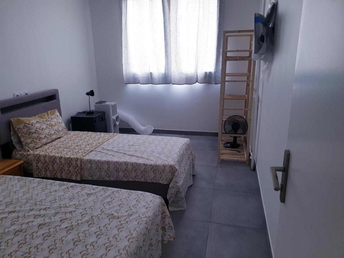 نيس Big Flat Sea Vieuw 95 M2 5 Rooms Near Airport 5 Min Train 3 Min And Tram On Site, Beach 7 Min, 2 Showers And 2 Toilets , Neuf Grand Appartement 95 M2 5 Chambres Proche Aeroport 5 Min Train 3 Min Et Tramway Sur Place, Plage 7 Min 2 Douches Et 2 Wc Vue المظهر الخارجي الصورة